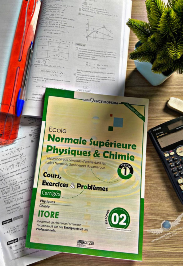 Livre ENS PHYSIQUE CHIMIE de préparation aux concours Intelligentsia corporation